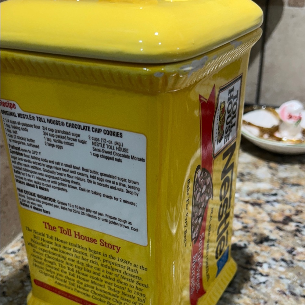 Nestle Toll House Recipe Cookie Jar - Picture 6 of 12